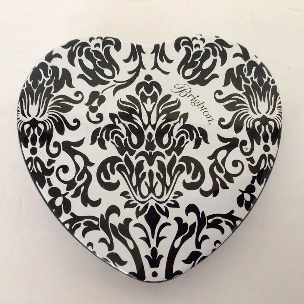 BRIGHTON LARGE BLACK WHITE JEWELRY TIN LARGE SIZE